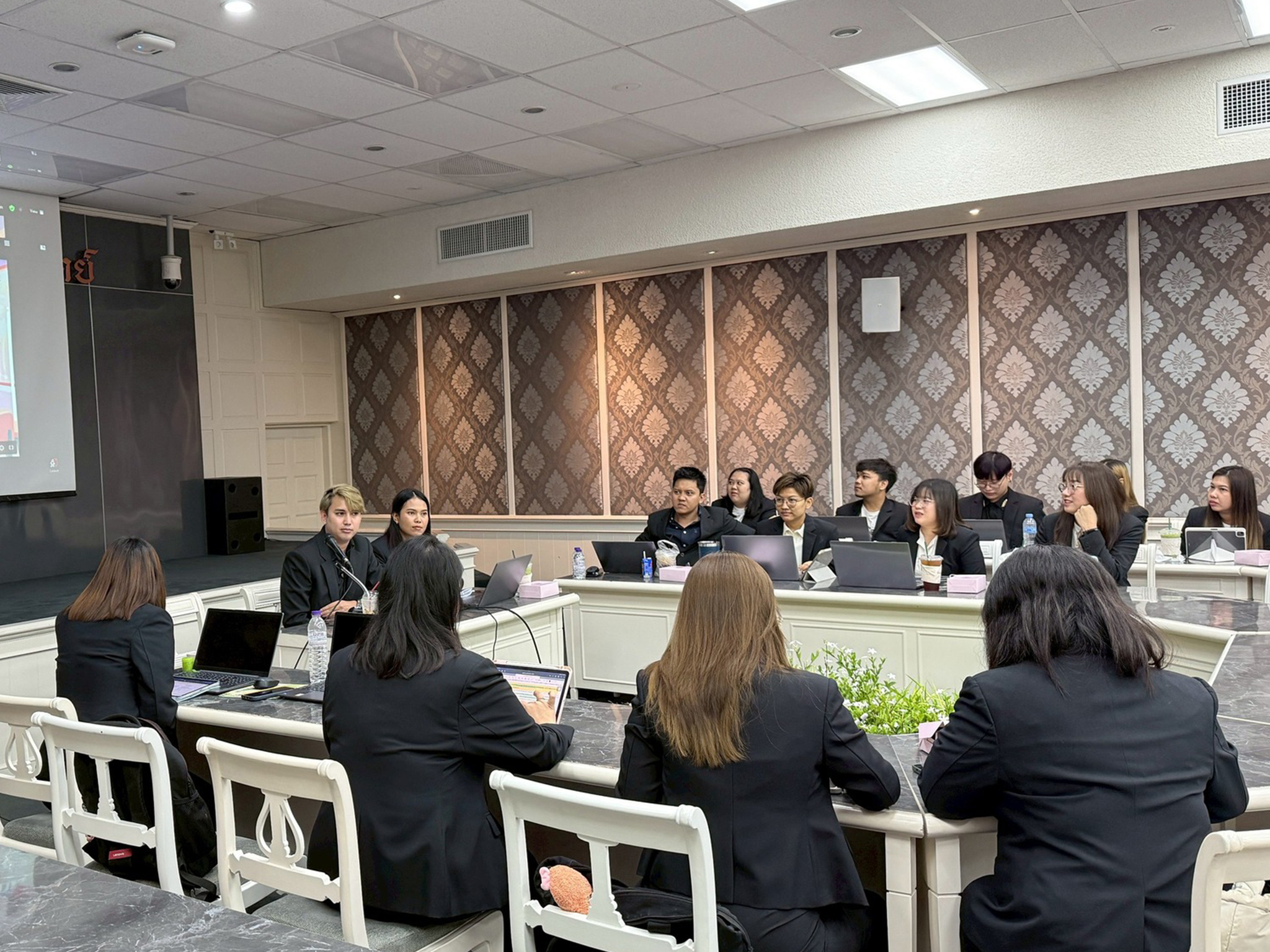บริษัทตรวจสอบภายใน