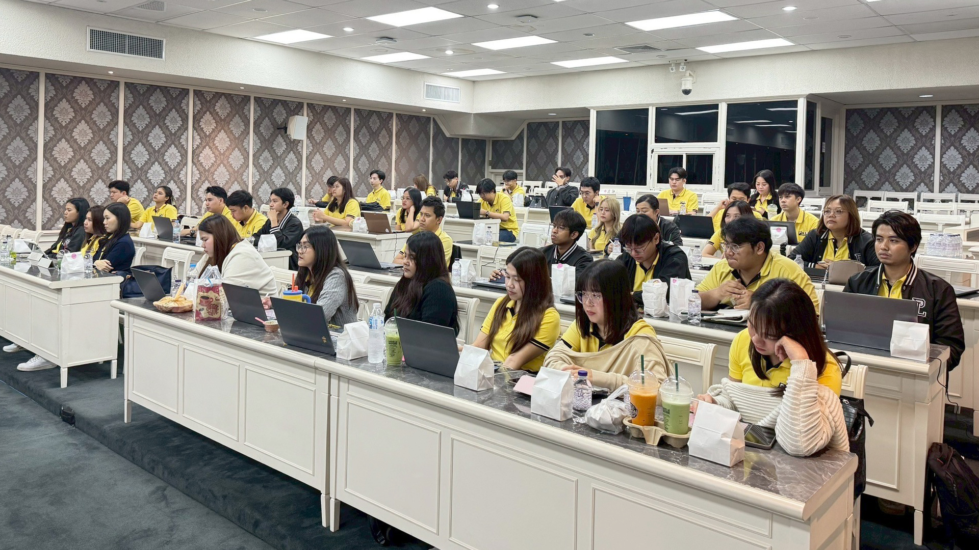 บริษัทตรวจสอบภายใน